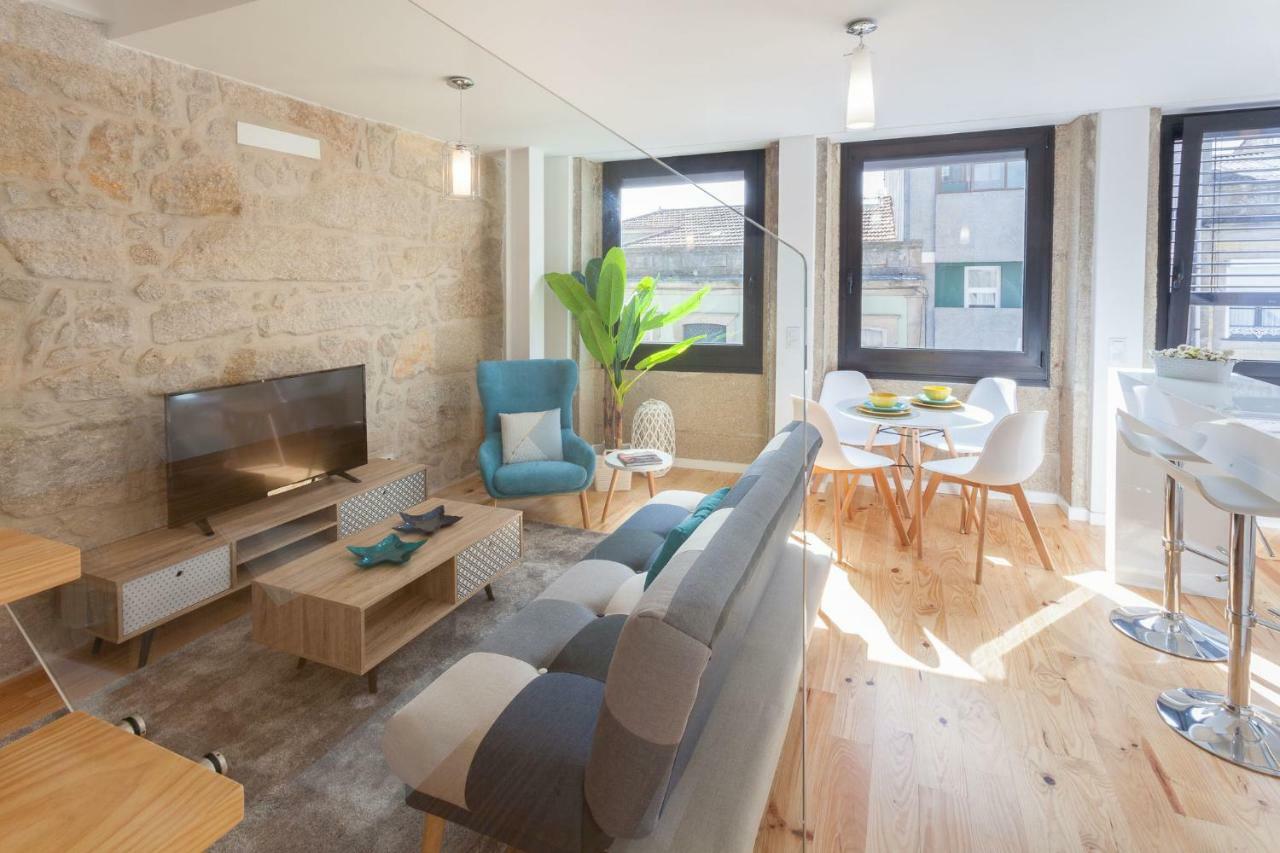 Apartemen studio 70 m² dengan 1 kamar mandi pribadi di Cedofeita Porto Bagian luar foto