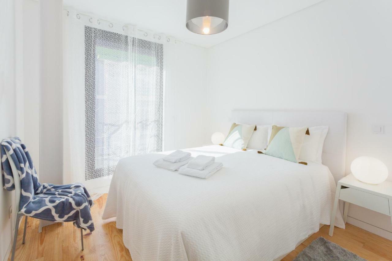 Apartemen studio 70 m² dengan 1 kamar mandi pribadi di Cedofeita Porto Bagian luar foto
