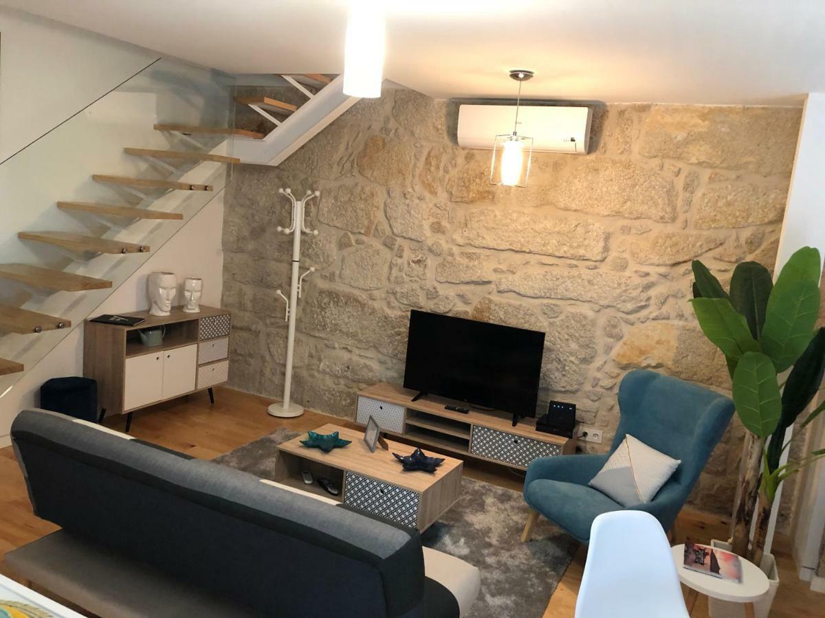 Apartemen studio 70 m² dengan 1 kamar mandi pribadi di Cedofeita Porto Bagian luar foto